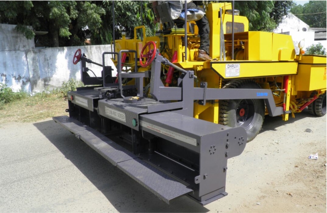 ASPHALT MECHANICAL PAVER FINISHER