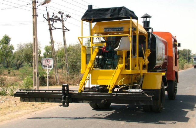 MECHANICAL BITUMEN SPRAYER