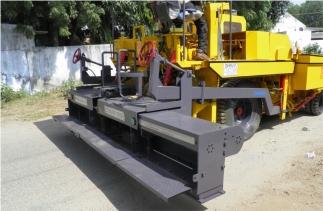 Wet Mix Mechanical Paver Finisher